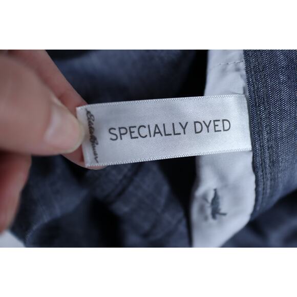 Eddie Bauer Camano Short 2.0 Blue Chambray Size 30 NWT - Picture 9 of 12